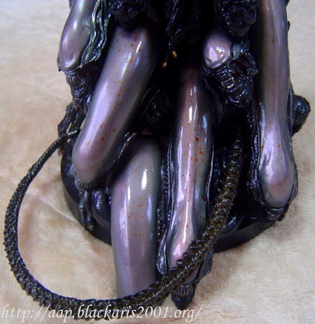 Alien Pile
