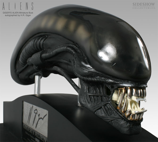 GIGER'S ALIEN Miniature Bust