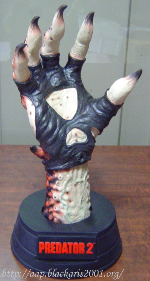 PREDATOR 2 1:1 SCALE CUTTING DISC