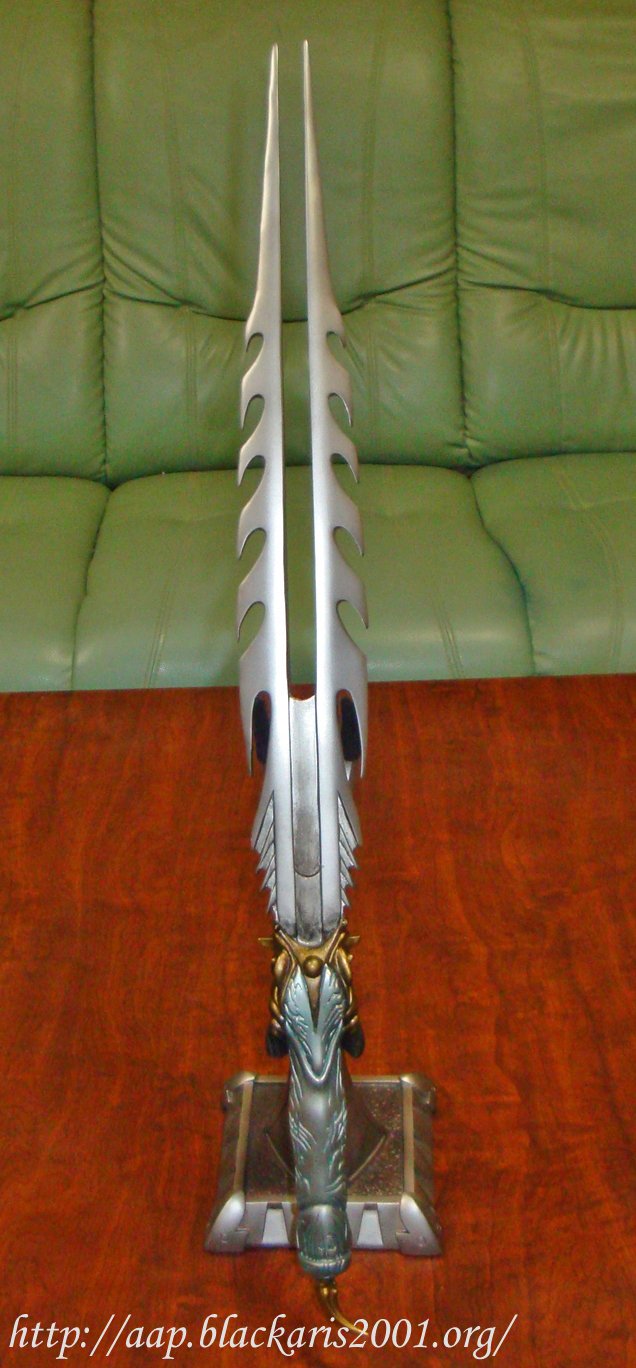 Predator Dagger Prop Replica